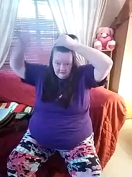 Bayou Woman68 online show from November 30, 4:00 pm