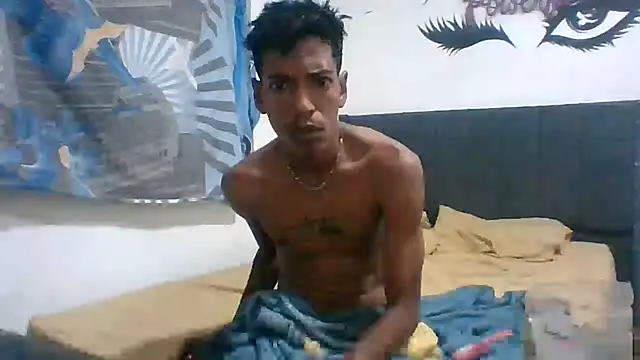 AlbertBigCock online show from July 22, 3:07 am