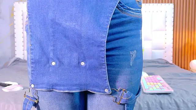 indianschoolgirl online show from November 18, 7:48 pm