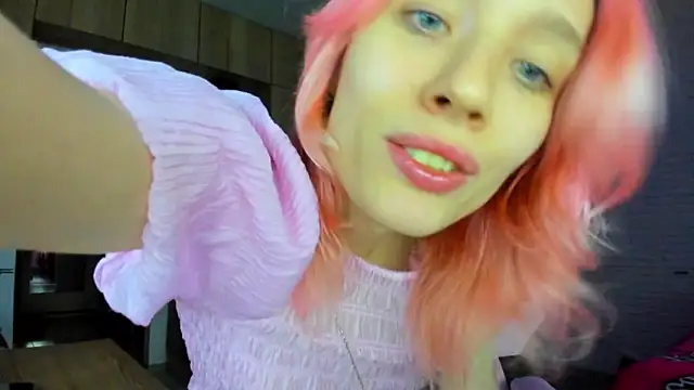  Alice Kitty online show from April 14, 3:45 pm