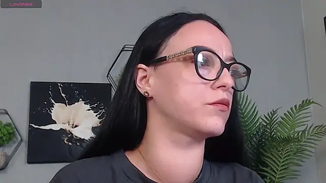 IzabelllNoir online show from April 21, 8:32 am