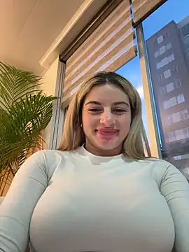 AtheneaRossi online show from February 25, 11:47 pm