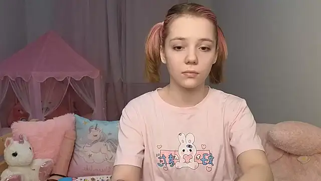 PrincessLittleKiki online show from February 14, 5:26 pm