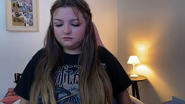 SweetPaige  online show from December 21, 3:38 pm