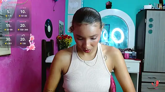 sensitive brunette online show from October 9, 12:48 am