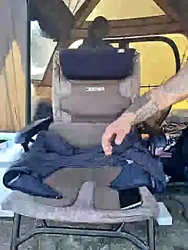 AvaLloyd online show from September 20, 7:06 am