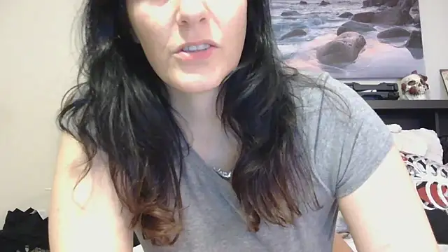 CrystalLakeXO online show from October 13, 6:38 am