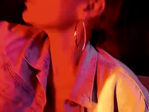 SelenaHouston online show from February 25, 4:22 am