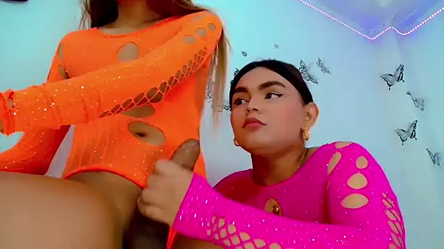 naughty clara  online show from February 24, 1:49 am