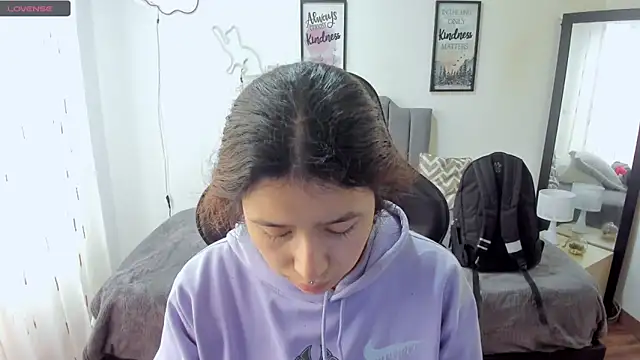 Amy joones online show from September 19, 12:15 pm