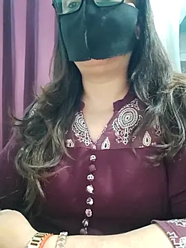 Aishwaryaa 69 online show from April 13, 9:54 am