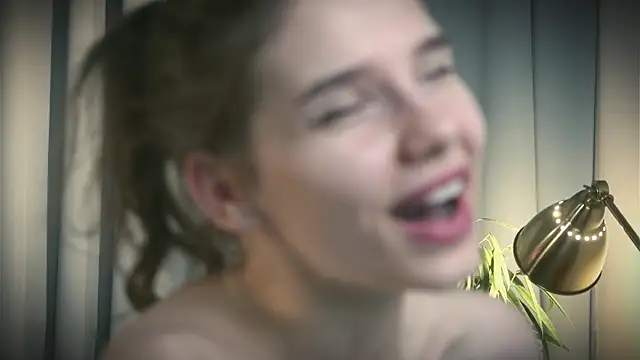 happynewdear online show from April 15, 7:58 pm