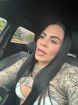 valecruz903 online show from February 13, 5:25 pm