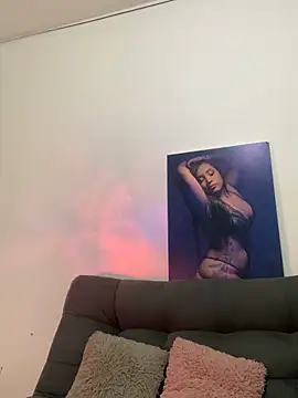 Sheeryl   online show from October 28, 3:29 pm