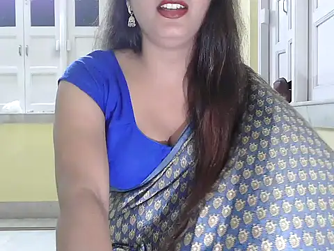 Model-Tanya online show from November 6, 4:35 pm