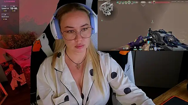 Emili1- online show from September 22, 7:34 pm