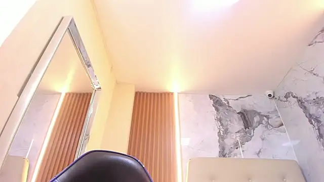 LAILAMORFY online show from January 16, 12:23 pm