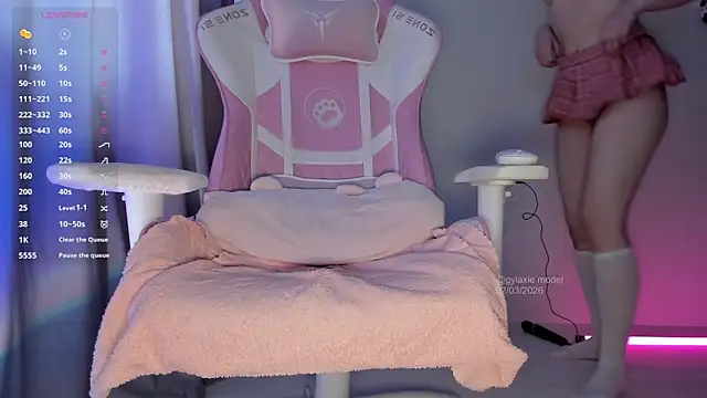 Gylaxie online show from March 2, 8:21 am