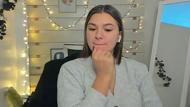 Josephine Kiss online show from November 12, 12:58 pm