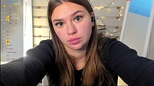 Josephine Kiss online show from October 13, 12:52 pm