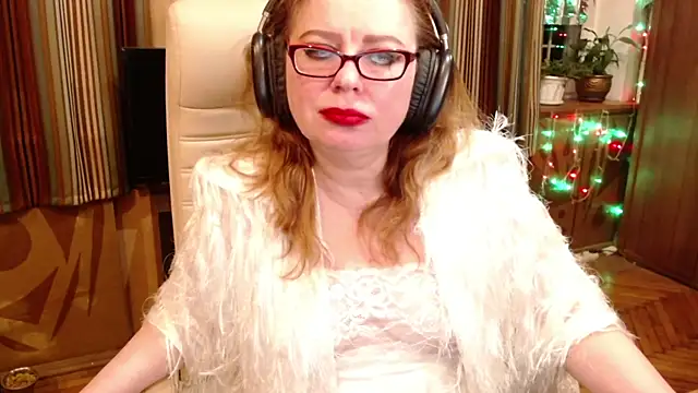 Miss Tress online show from January 6, 11:08 pm