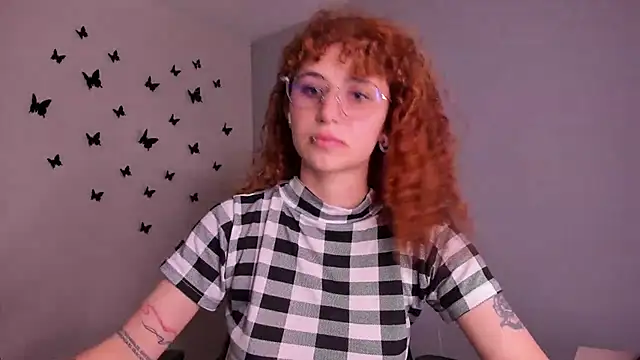 valentina 27 online show from April 27, 3:25 am