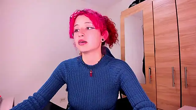 Snapshot of valentina_27 chatting on October 2, 2:49 am valentina 27 online show from October 2, 2:49 am