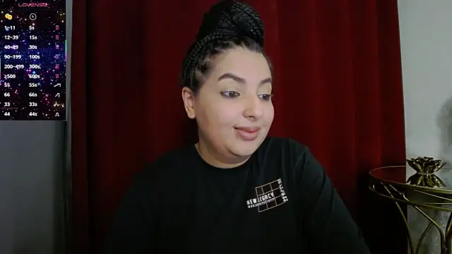 BustyAllyy online show from October 16, 6:21 pm