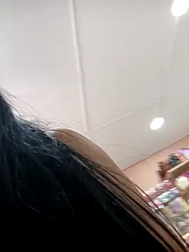 alondraabrown online show from November 9, 9:22 pm