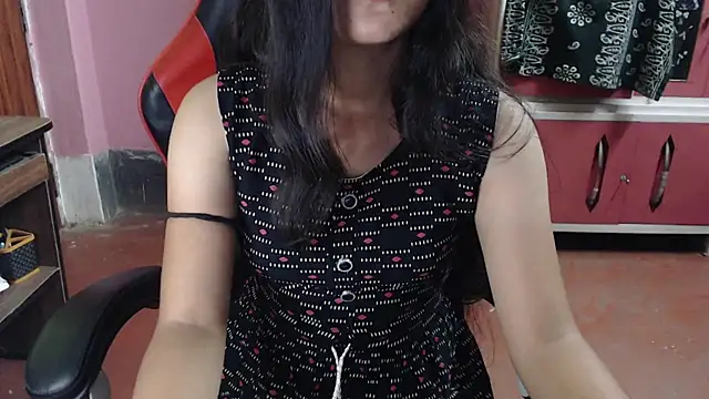 Angel Alison  online show from May 25, 7:02 pm