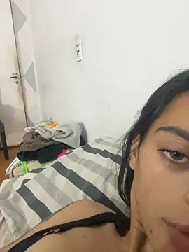 canderodrig777 online show from October 18, 7:59 pm