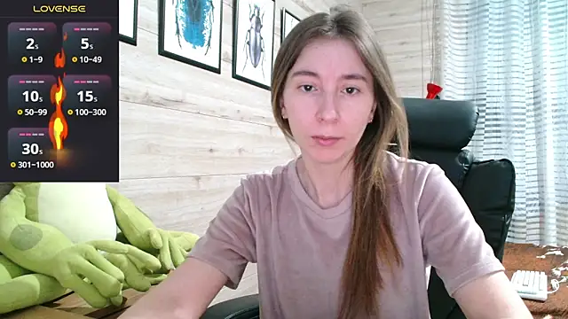 Wowpornoo online show from April 4, 3:00 pm