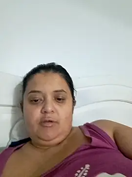 sarahhh1987 online show from December 5, 4:30 pm