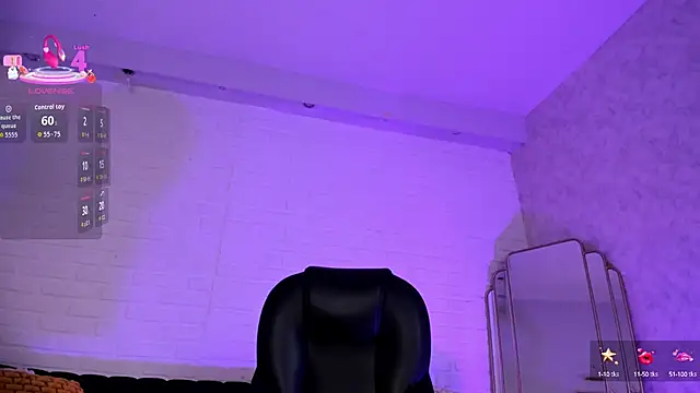 ViolettHansson online show from September 14, 11:08 am