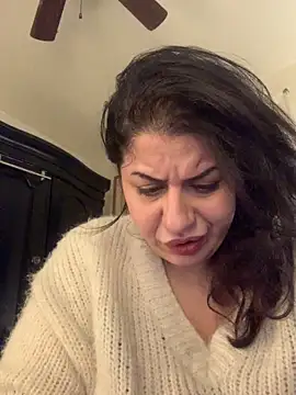 holyeroticss online show from January 16, 1:34 am