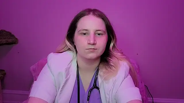 Glitch Witch online show from April 23, 12:41 am