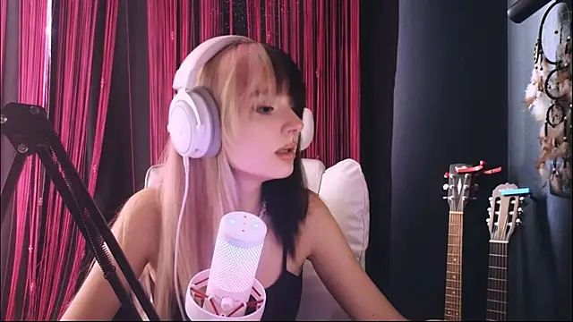 Avi Nile online show from July 28, 5:49 am