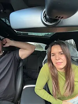 JuicyFruits93 online show from February 17, 4:06 pm