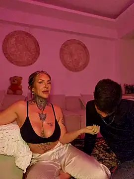 YourMommyBlair online show from February 12, 5:36 pm