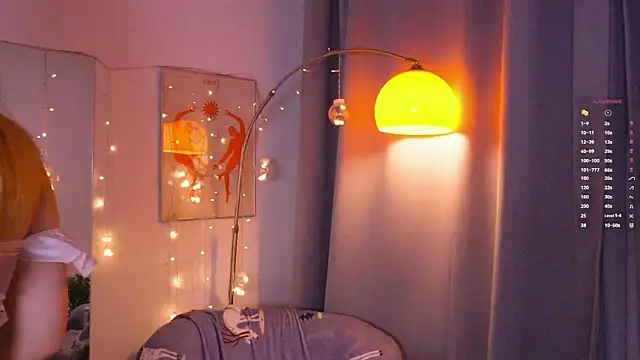 stay with alice online show from February 6, 3:59 pm