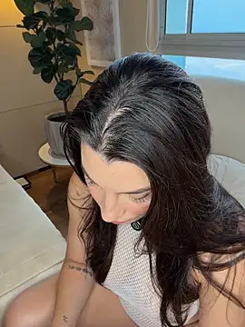 SaharaRush  online show from June 3, 7:19 pm