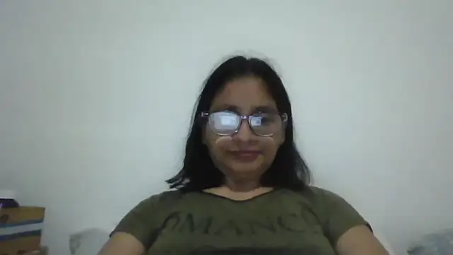 titssmall123 online show from November 27, 10:56 pm