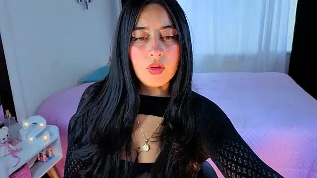 serenna se online show from November 20, 8:43 pm