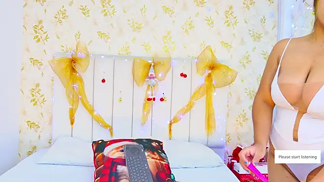 Sara Desire online show from December 18, 12:32 pm