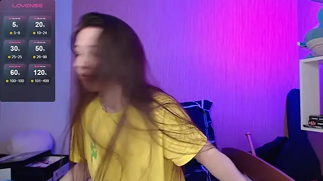 ur kitty   online show from September 14, 11:19 am