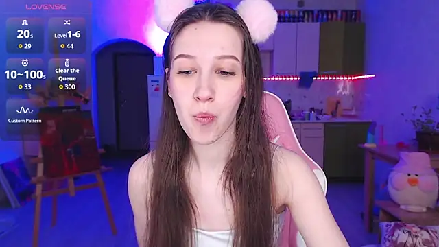 ur kitty   online show from April 5, 1:21 pm