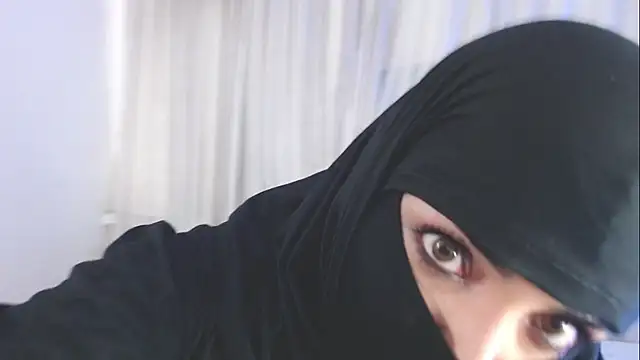 Snapshot of Uzra_hayed chatting on September 18, 7:56 pm Uzra hayed online show from September 18, 7:56 pm