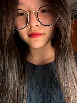 Krixxi22 online show from November 23, 3:47 pm