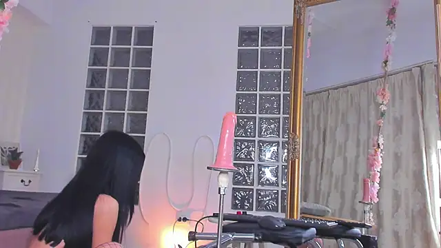 JassyeJoy online show from March 18, 5:45 am