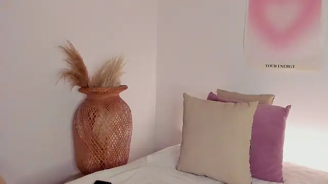 EmmaCollemann online show from February 14, 11:07 pm